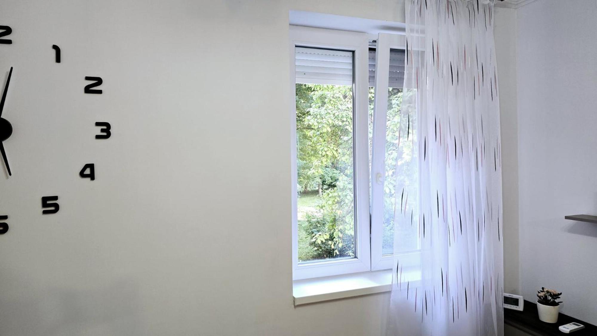 Apartament 3 Camere Hd Hunedoara Bagian luar foto