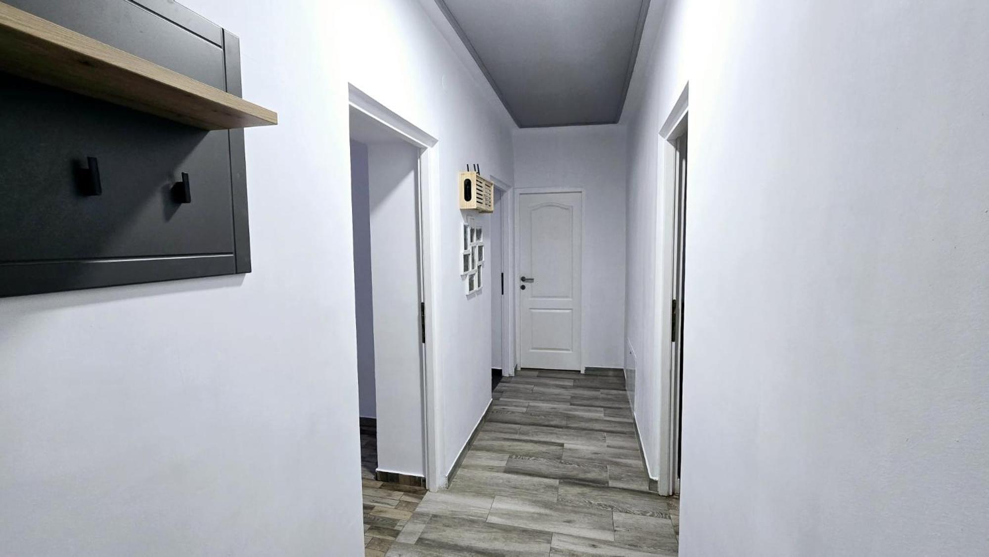 Apartament 3 Camere Hd Hunedoara Bagian luar foto
