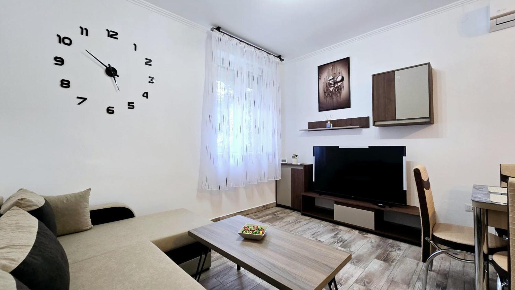 Apartament 3 Camere Hd Hunedoara Bagian luar foto