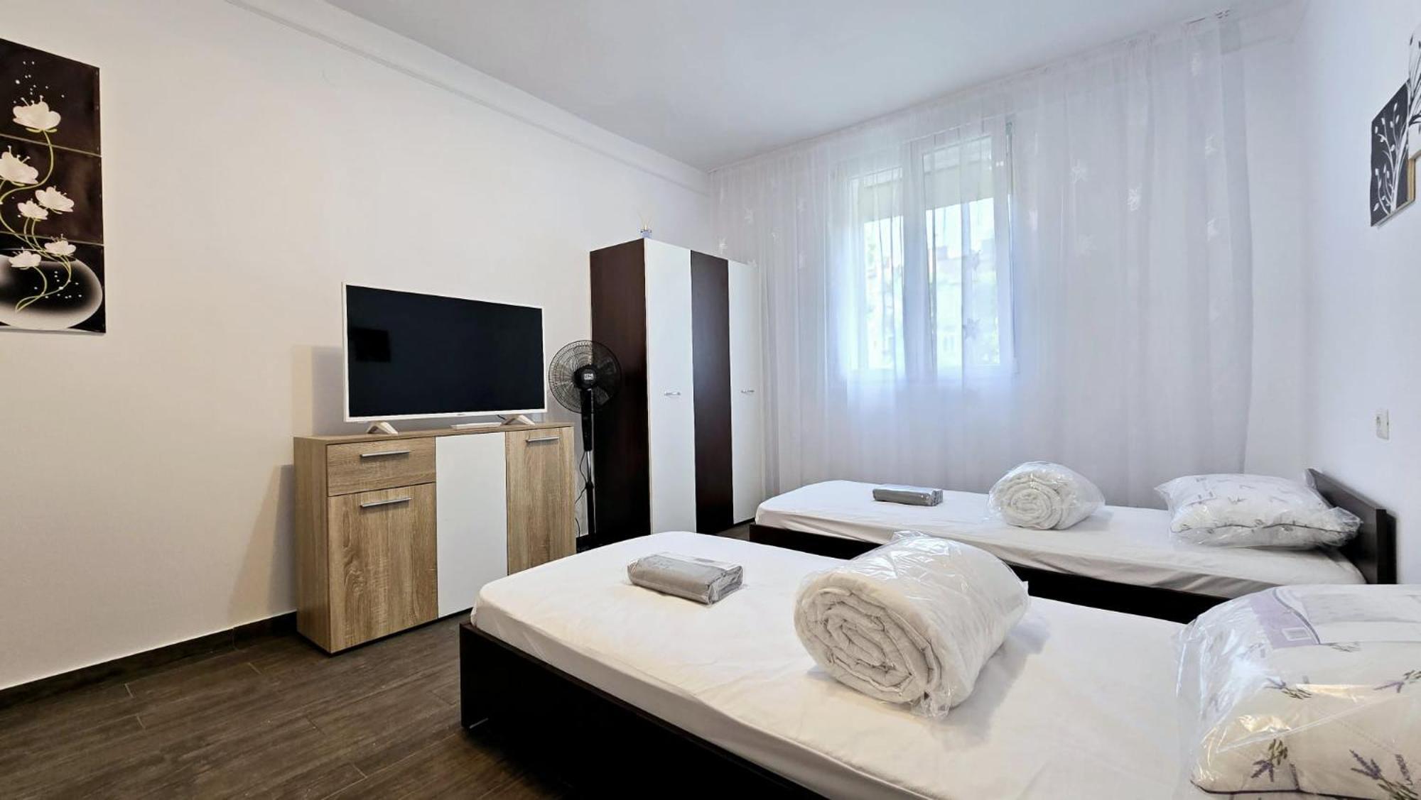 Apartament 3 Camere Hd Hunedoara Bagian luar foto