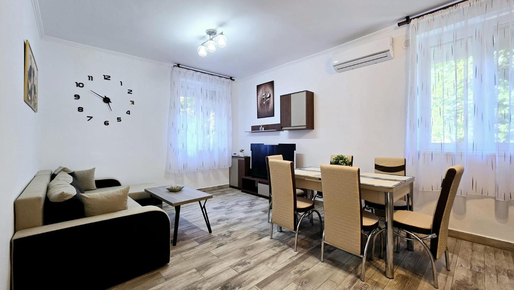 Apartament 3 Camere Hd Hunedoara Bagian luar foto